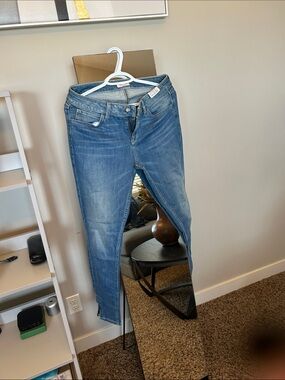Guess Women's Light Blue Skinny Jeans